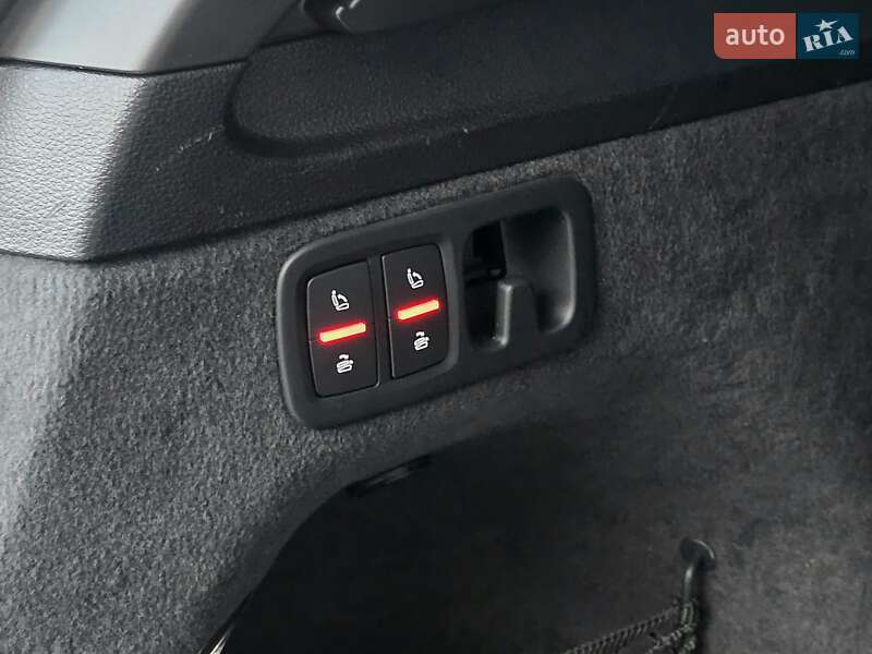 Внедорожник / Кроссовер Audi Q7 2016 в Харькове