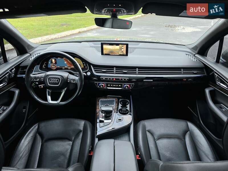 Внедорожник / Кроссовер Audi Q7 2016 в Харькове