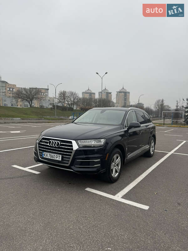 Внедорожник / Кроссовер Audi Q7 2017 в Киеве
