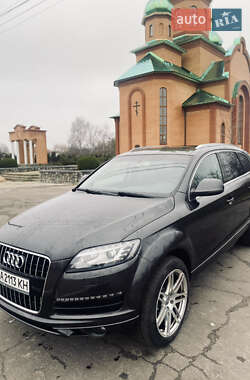 Внедорожник / Кроссовер Audi Q7 2009 в Киеве