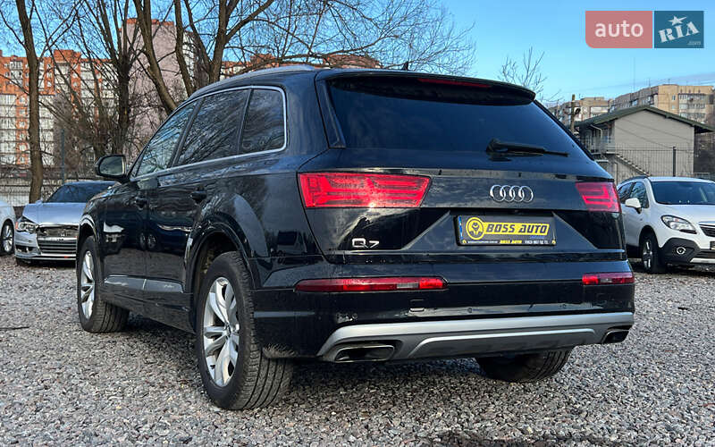 Внедорожник / Кроссовер Audi Q7 2016 в Львове