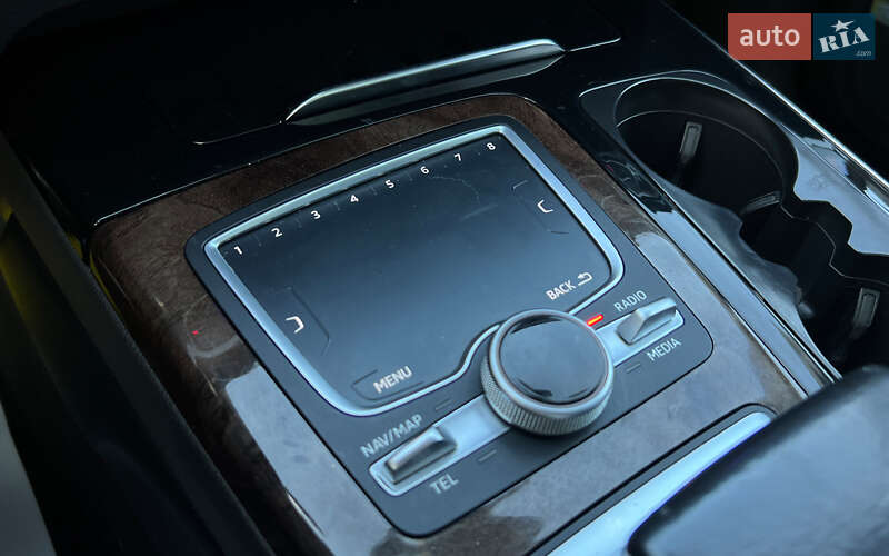 Внедорожник / Кроссовер Audi Q7 2016 в Львове