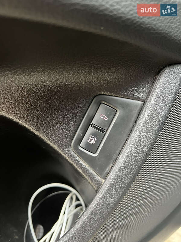 Внедорожник / Кроссовер Audi Q7 2006 в Новояворовске