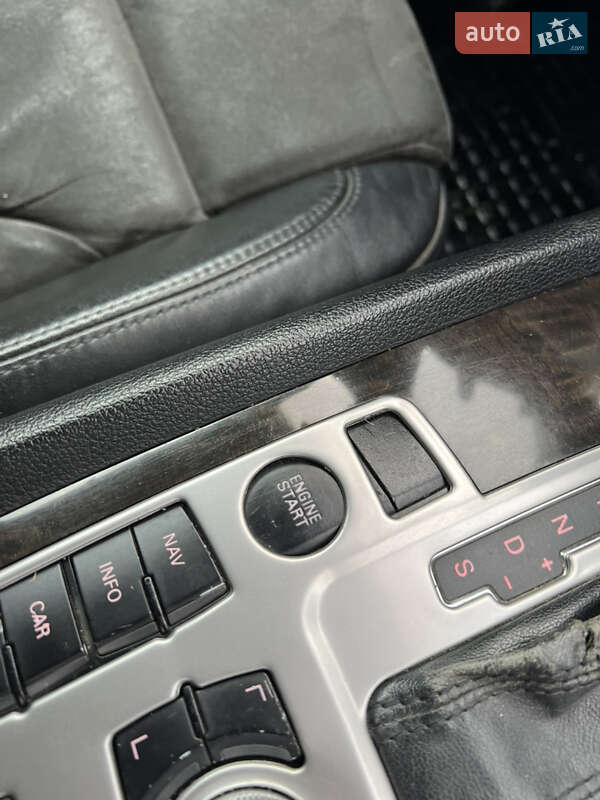 Внедорожник / Кроссовер Audi Q7 2006 в Новояворовске