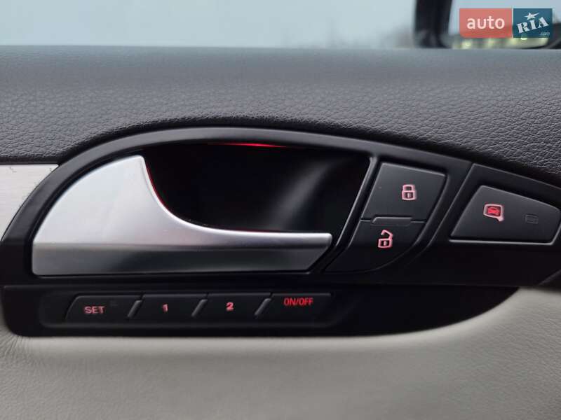 Внедорожник / Кроссовер Audi Q7 2014 в Виннице