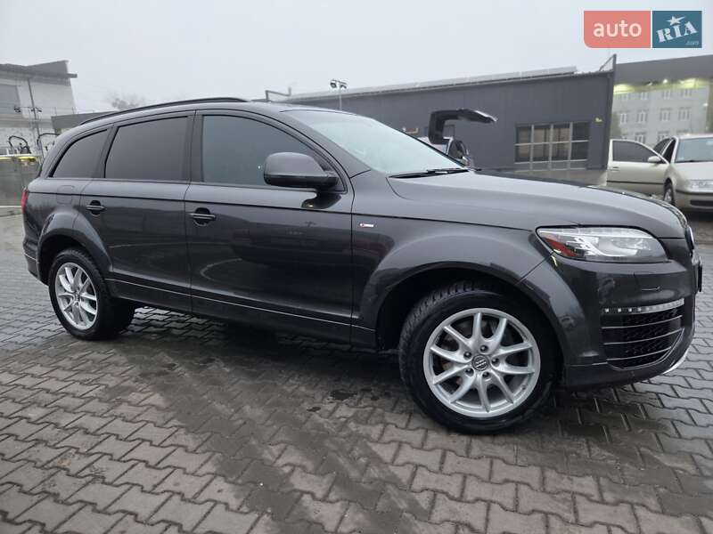 Внедорожник / Кроссовер Audi Q7 2014 в Виннице