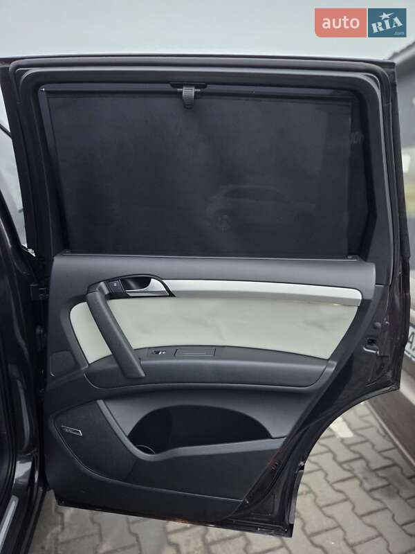 Внедорожник / Кроссовер Audi Q7 2014 в Виннице