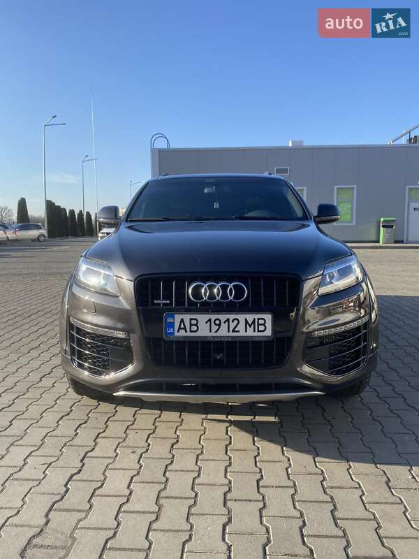 Внедорожник / Кроссовер Audi Q7 2014 в Виннице