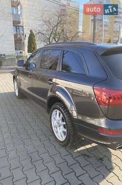 Внедорожник / Кроссовер Audi Q7 2014 в Виннице