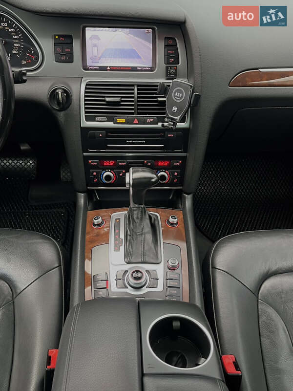 Внедорожник / Кроссовер Audi Q7 2012 в Львове