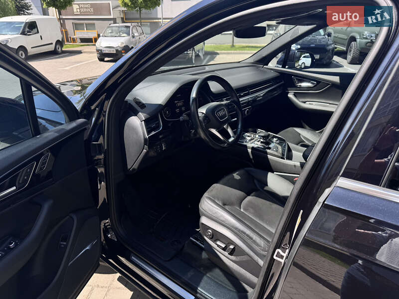 Внедорожник / Кроссовер Audi Q7 2016 в Львове