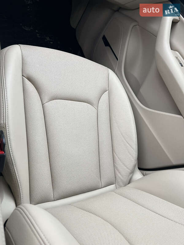 Внедорожник / Кроссовер Audi Q7 2018 в Львове