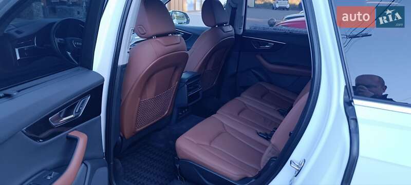 Внедорожник / Кроссовер Audi Q7 2020 в Хмельницком