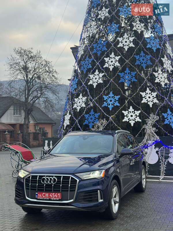 Внедорожник / Кроссовер Audi Q7 2020 в Мукачево