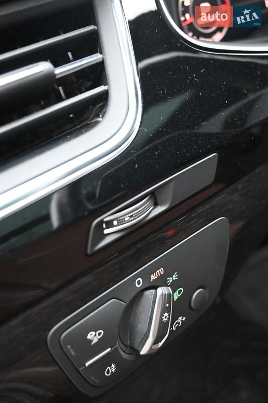 Внедорожник / Кроссовер Audi Q7 2019 в Луцке