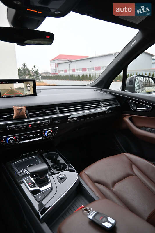 Внедорожник / Кроссовер Audi Q7 2019 в Луцке