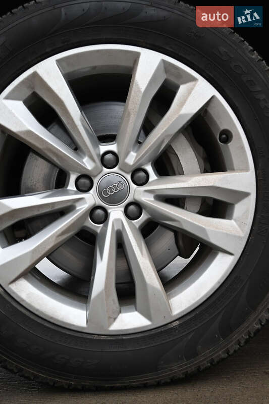 Внедорожник / Кроссовер Audi Q7 2019 в Луцке