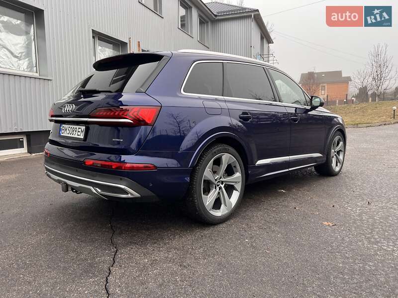 Внедорожник / Кроссовер Audi Q7 2020 в Сумах