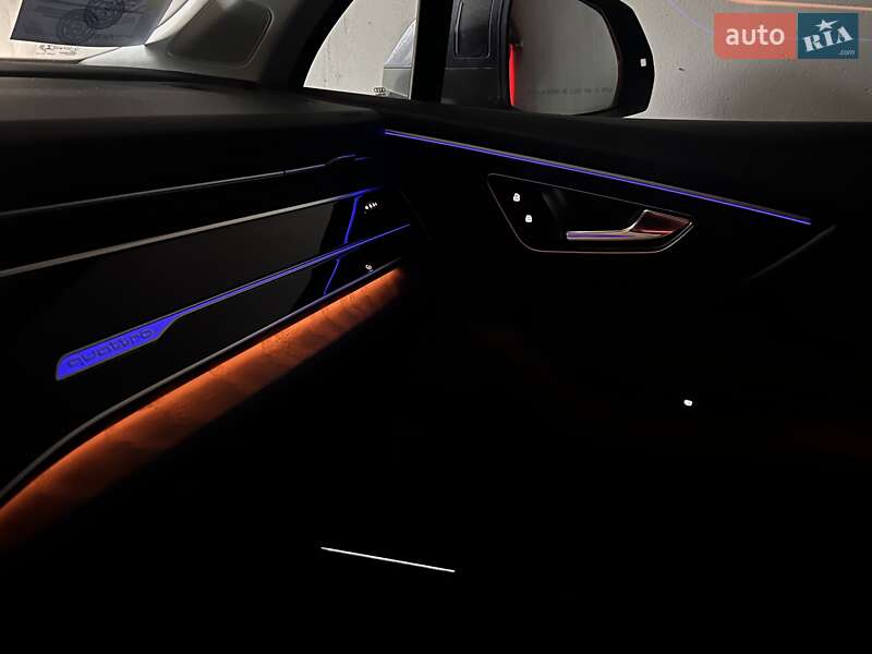 Внедорожник / Кроссовер Audi Q7 2020 в Сумах