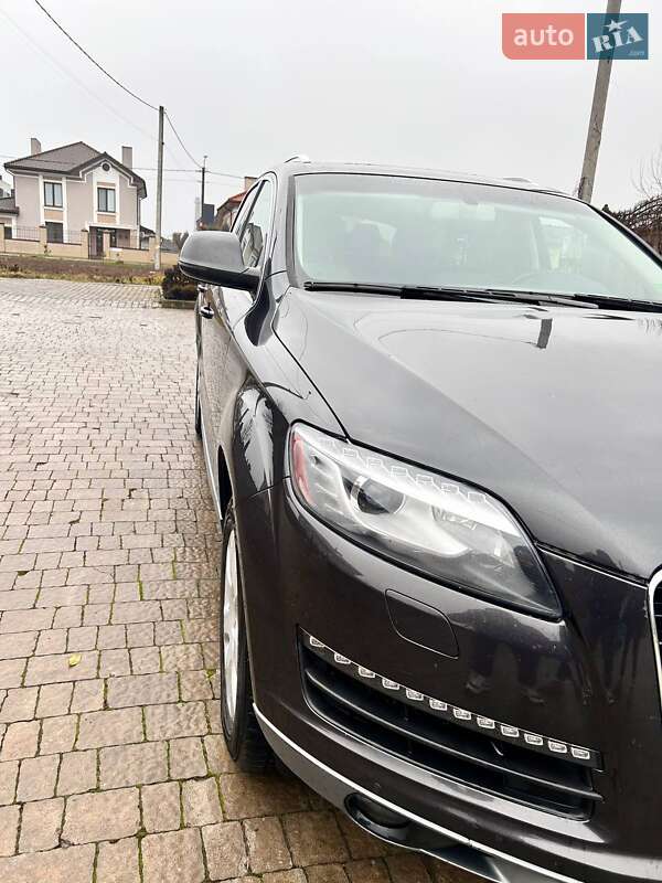 Внедорожник / Кроссовер Audi Q7 2012 в Ровно