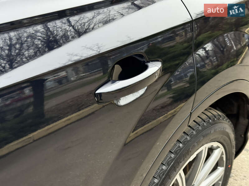 Внедорожник / Кроссовер Audi Q7 2017 в Днепре