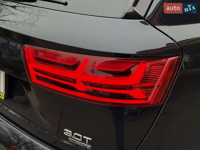 Внедорожник / Кроссовер Audi Q7 2017 в Днепре