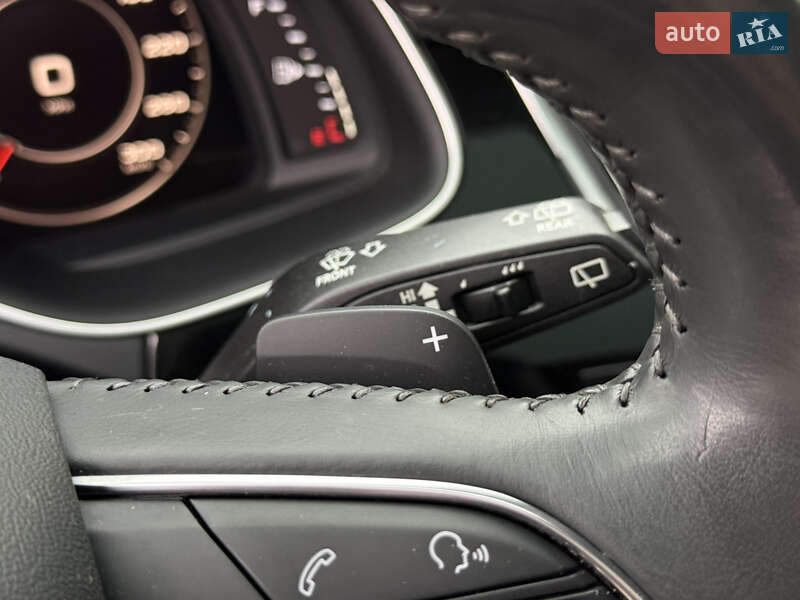 Внедорожник / Кроссовер Audi Q7 2017 в Днепре