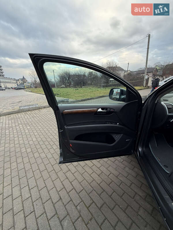 Внедорожник / Кроссовер Audi Q7 2015 в Львове