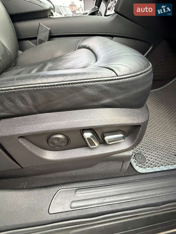 Внедорожник / Кроссовер Audi Q7 2015 в Львове