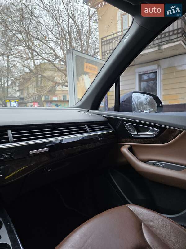 Внедорожник / Кроссовер Audi Q7 2016 в Одессе фото 7 Внедорожник / Кроссовер Audi Q7 2016 в Одессе