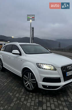 Внедорожник / Кроссовер Audi Q7 2012 в Хусте