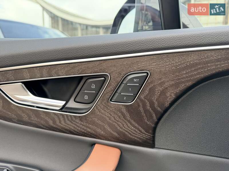 Внедорожник / Кроссовер Audi Q7 2022 в Киеве