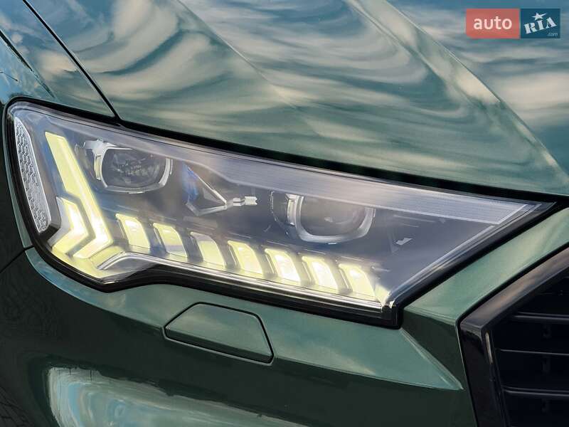 Внедорожник / Кроссовер Audi Q7 2021 в Луцке