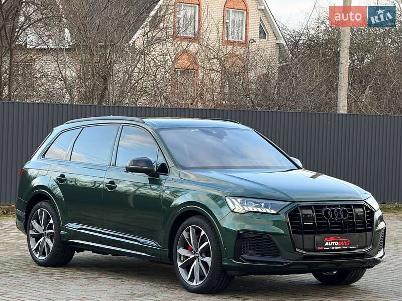 Внедорожник / Кроссовер Audi Q7 2021 в Луцке