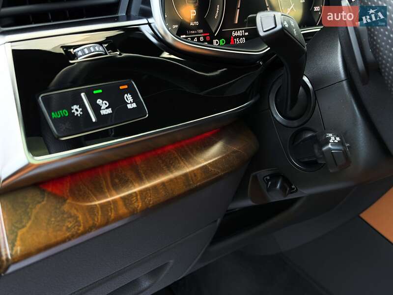 Внедорожник / Кроссовер Audi Q7 2021 в Луцке