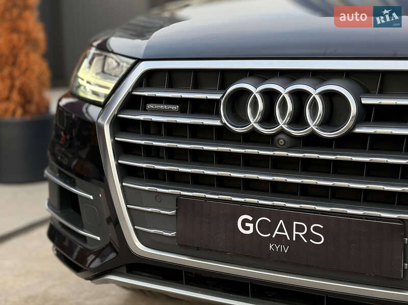 Внедорожник / Кроссовер Audi Q7 2017 в Киеве