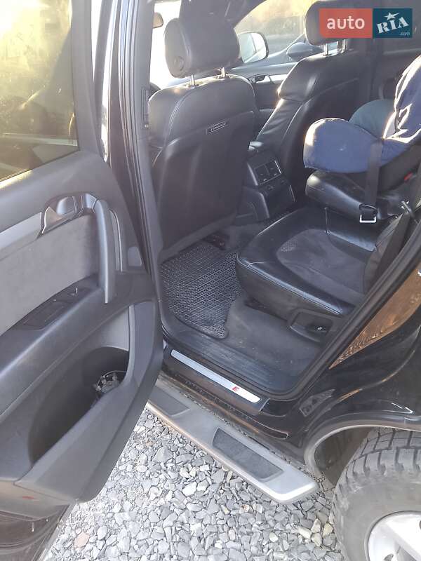 Позашляховик / Кросовер Audi Q7 2007 в Чопі