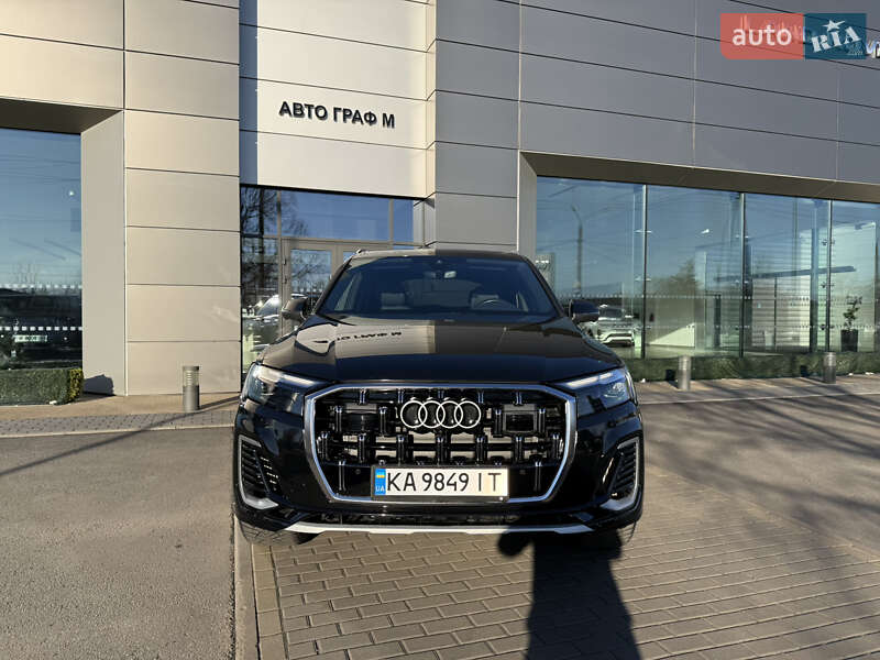 Внедорожник / Кроссовер Audi Q7 2022 в Харькове