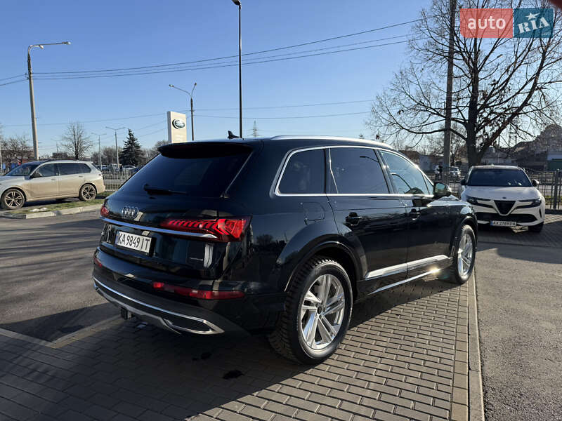 Внедорожник / Кроссовер Audi Q7 2022 в Харькове