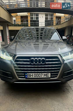 Позашляховик / Кросовер Audi Q7 2017 в Одесі