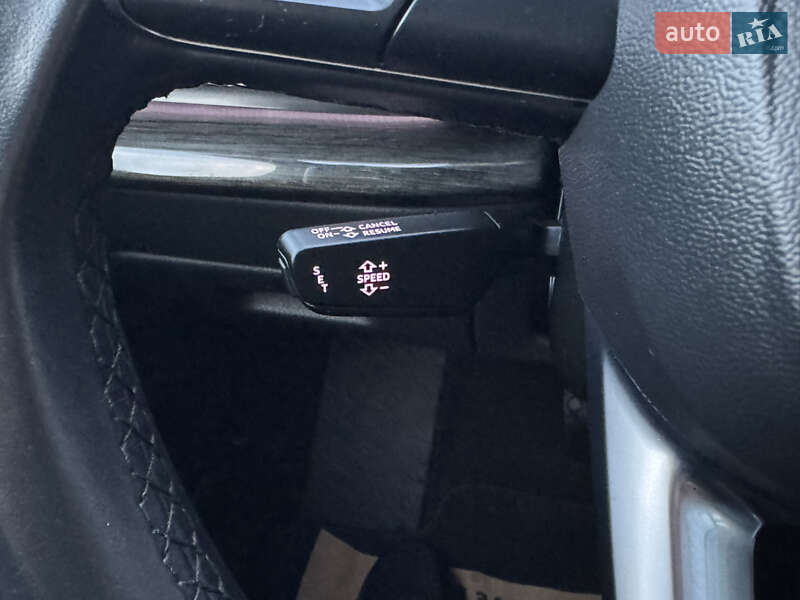 Внедорожник / Кроссовер Audi Q7 2021 в Полтаве