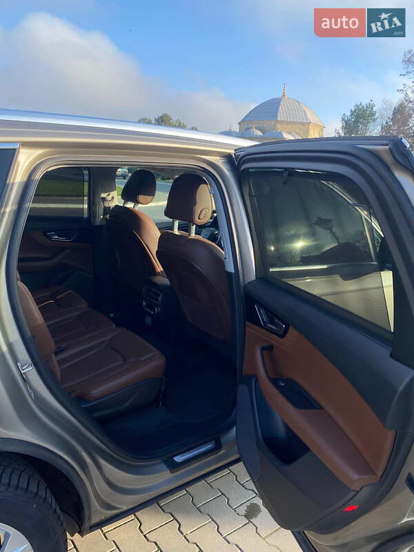 Позашляховик / Кросовер Audi Q7 2016 в Ізмаїлі фото 16 Позашляховик / Кросовер Audi Q7 2016 в Ізмаїлі