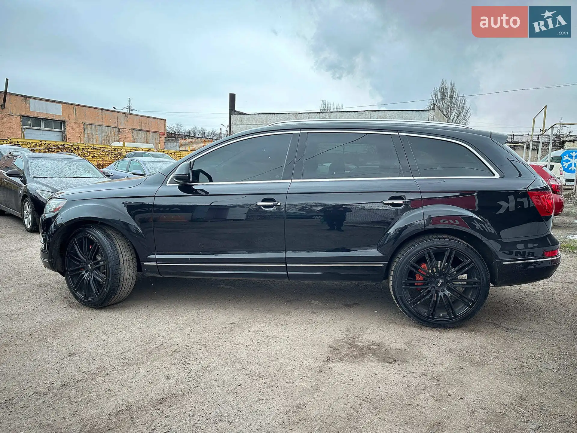 2010 Audi Q7 - мініатюра 3