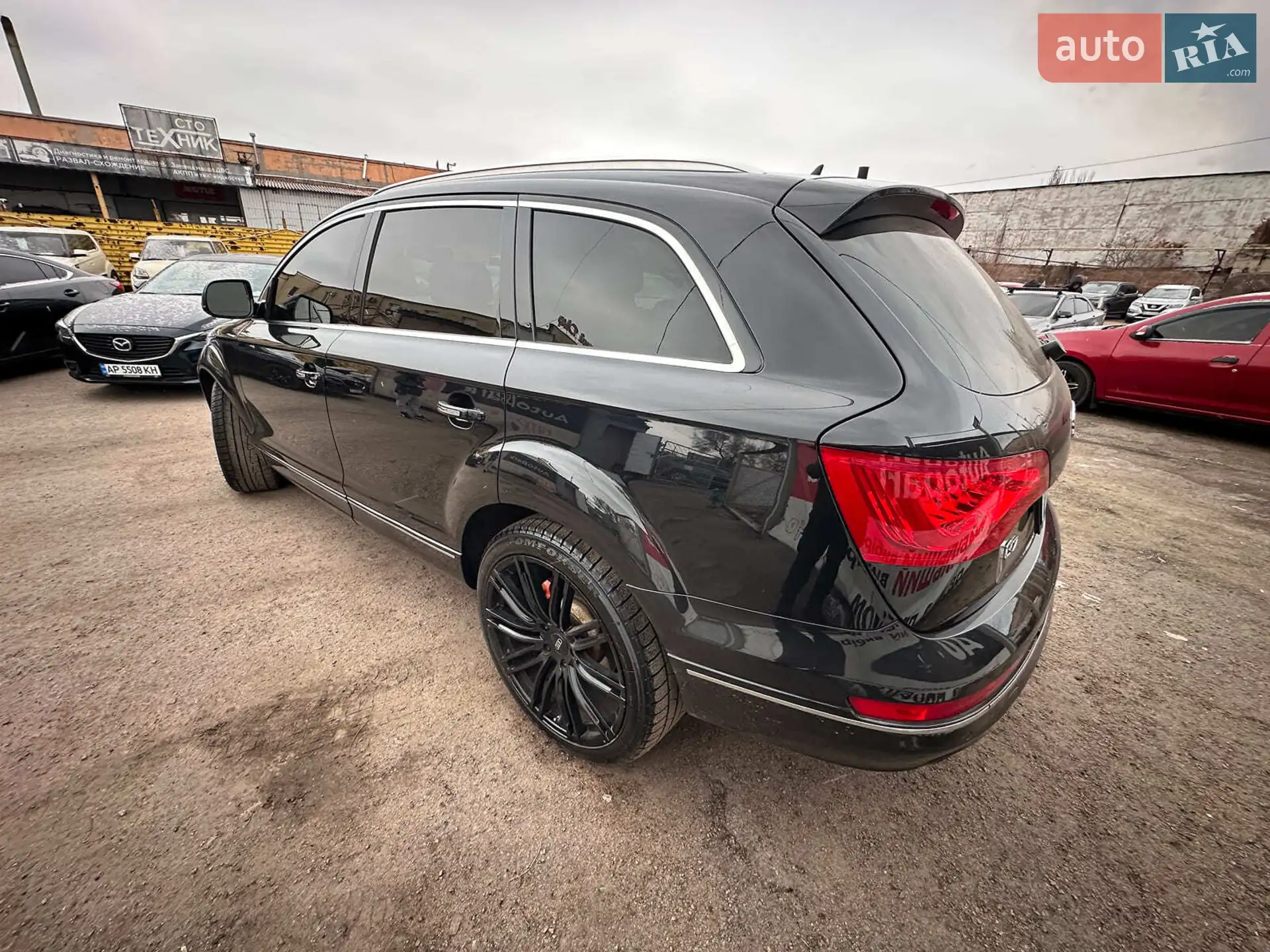 2010 Audi Q7 - мініатюра 6
