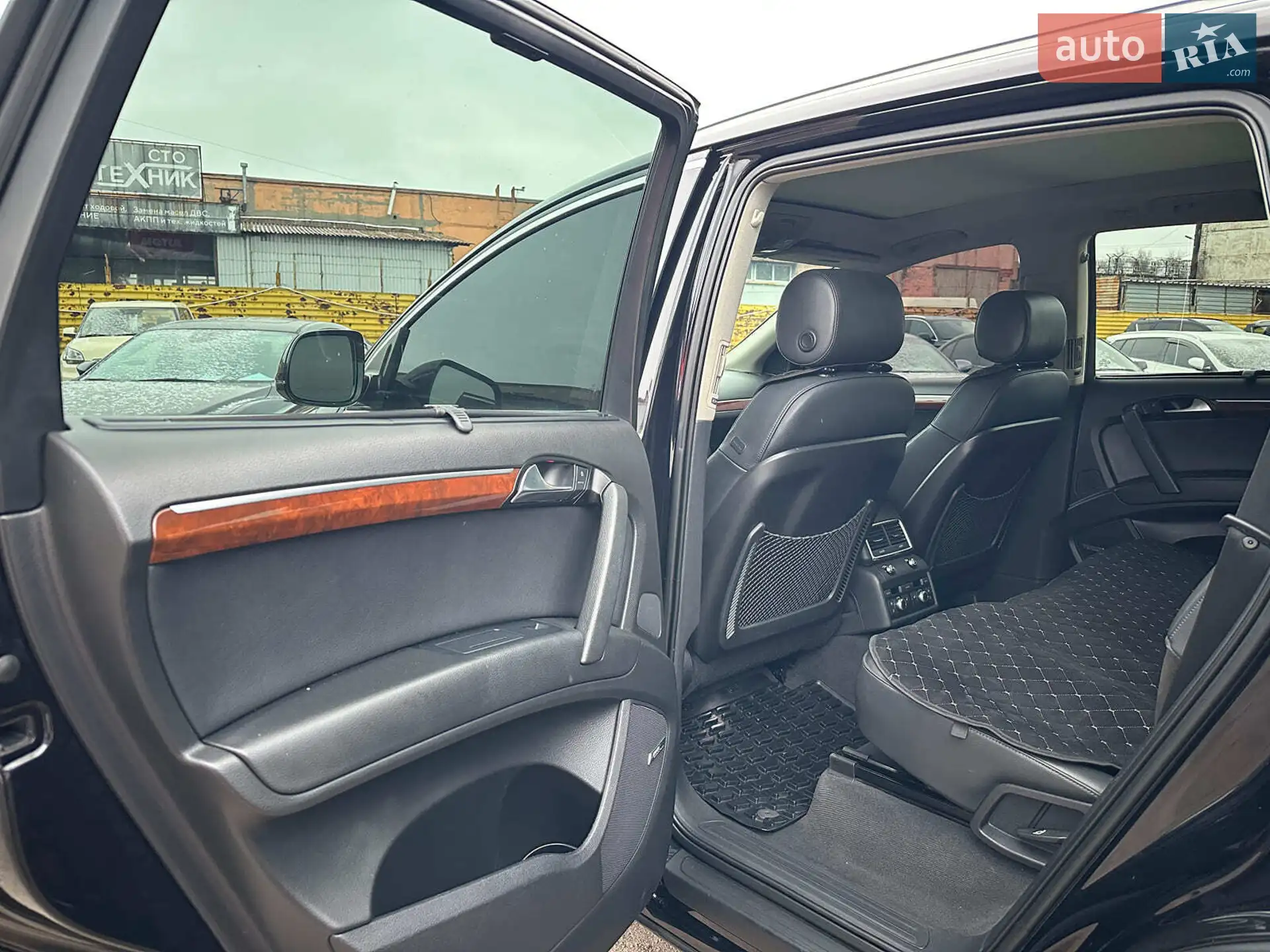 2010 Audi Q7 - мініатюра 18