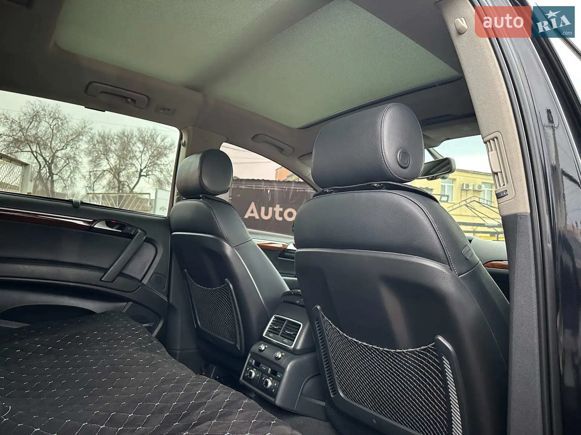 2010 Audi Q7 - мініатюра 20