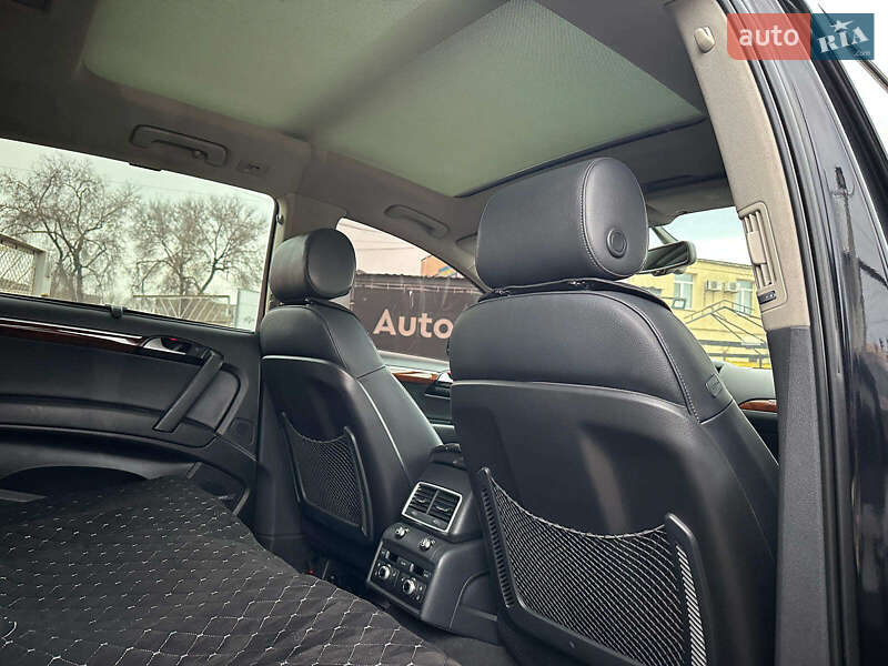 Внедорожник / Кроссовер Audi Q7 2010 в Запорожье