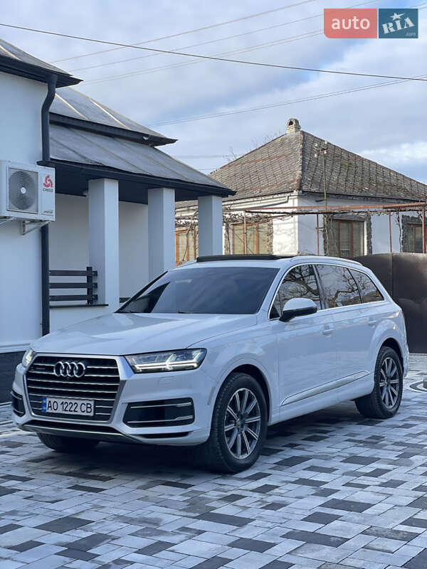 Audi Q7 2018