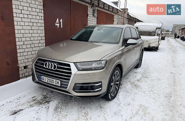 Внедорожник / Кроссовер Audi Q7 2015 в Киеве