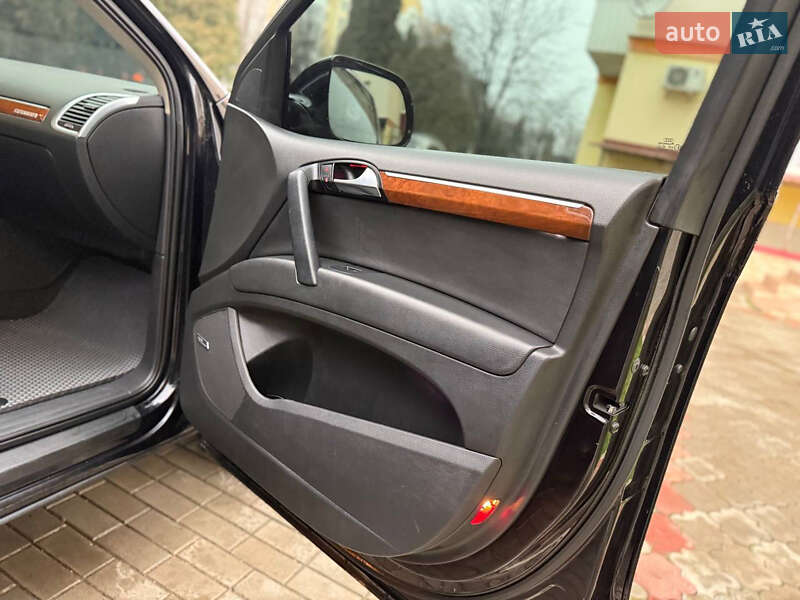 Позашляховик / Кросовер Audi Q7 2010 в Кам'янець-Подільському фото 64 Позашляховик / Кросовер Audi Q7 2010 в Кам'янець-Подільському